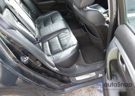 2010 Acura Tl z USA, uszkodzony, nr VIN 19UUA8F24AA008458